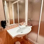 El Acebo ホテル 2*