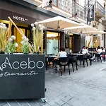 El Acebo 2*