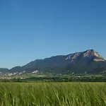 El Acebo 2* ハカ