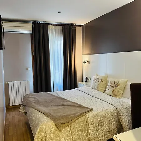 Hotel El Acebo 2*