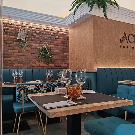 El Acebo Отель