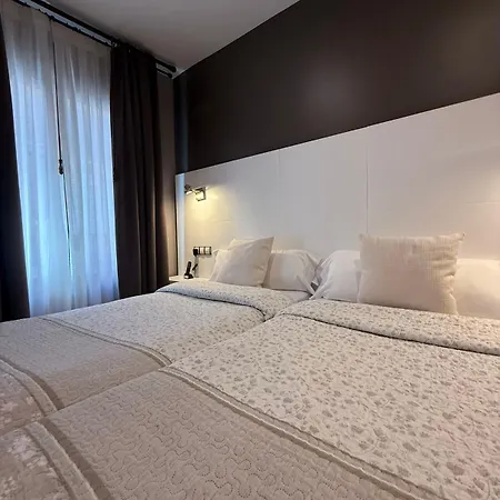 Hotel El Acebo Jaca