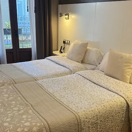 El Acebo Hotel